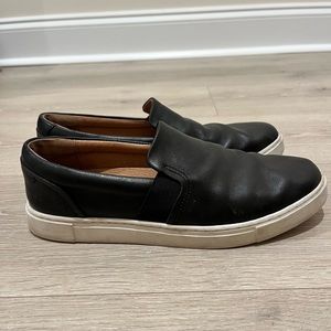 Fry Ivy Leather Slipon Sneaker